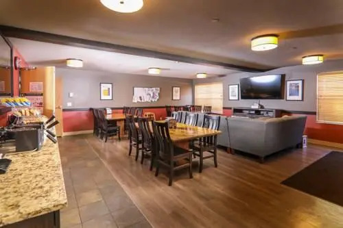Breck Inn