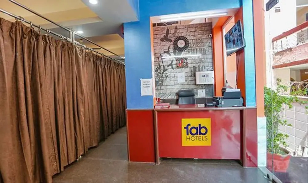 FabHotel Red Roof Residency