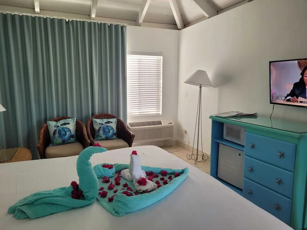Sibonne Beach Hotel