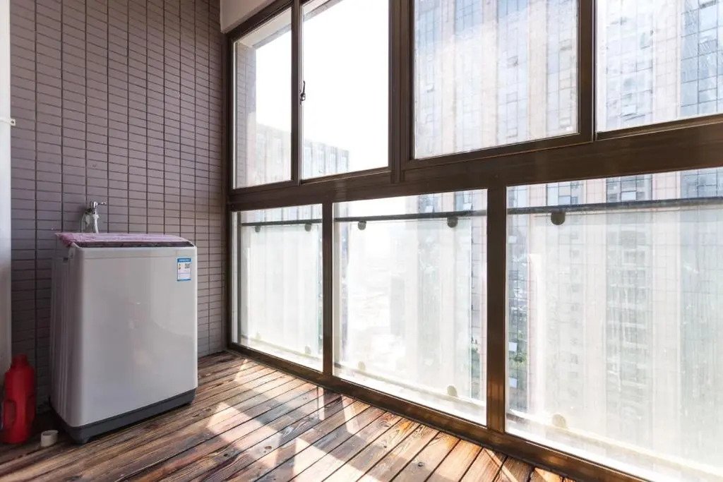 Wuhan Jianghan·Hankou Railway Station· Locals Apartment 00120600