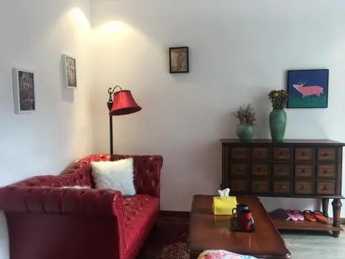 No1 Little Street Guest House