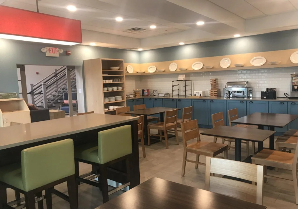 Country Inn & Suites by Radisson, Bradenton-Lakewood-Ranch, FL