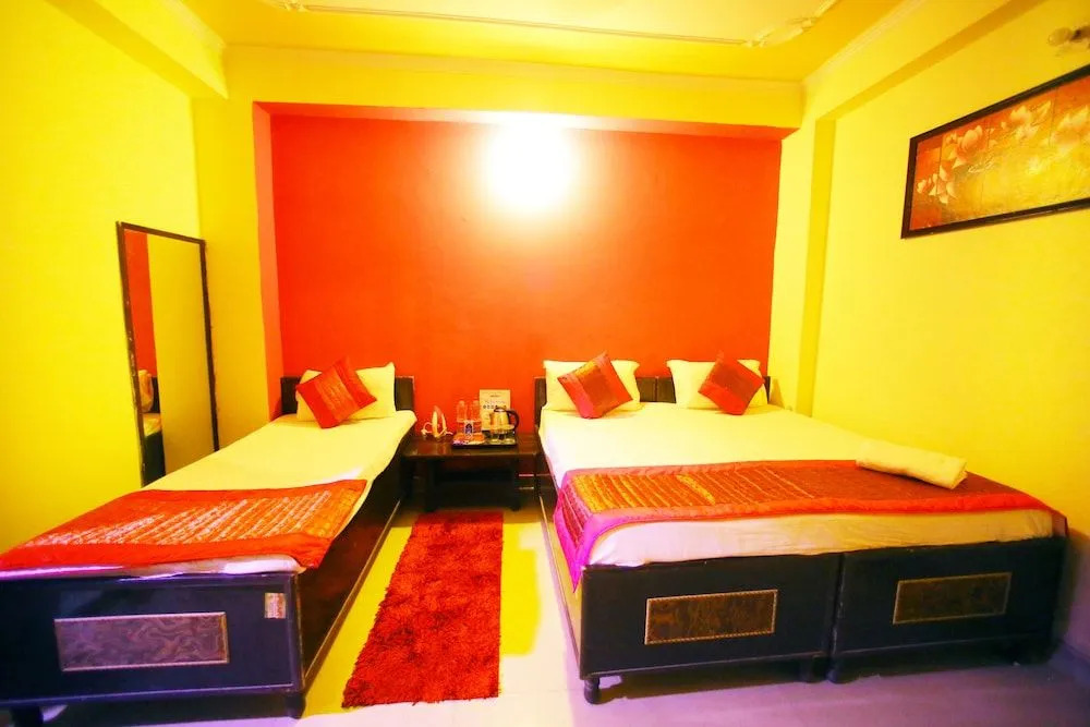 Adb Rooms Arrival Inn