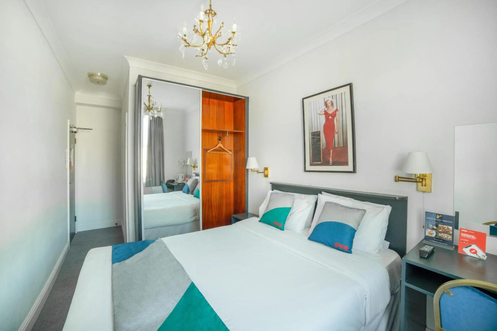 St Georges Hotel