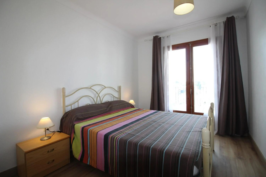 BASIC CONFORT Apartamento Port Segre