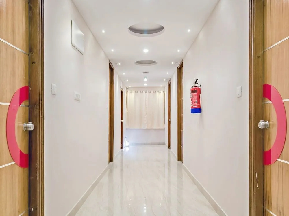 Collection O 30088 Jayanagar