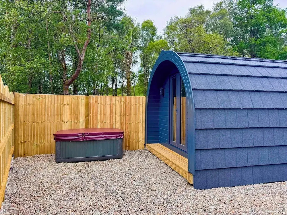 60 Mile Inn - Luxury Pods with Hot Tubs