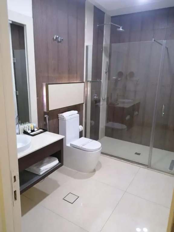 Diamond Hotel
