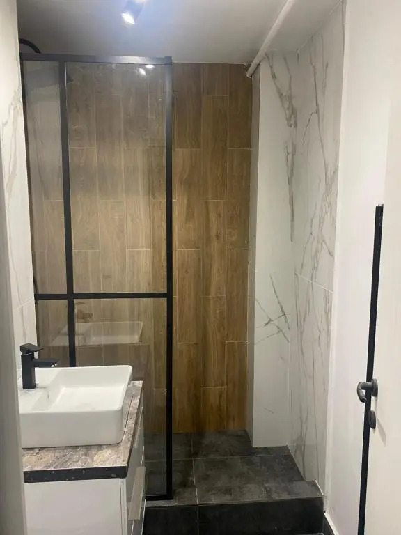 L&M Apartment