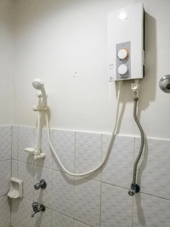 Tiptop Tower Suite Inn