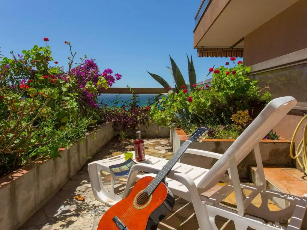 Appartement Menton, 2 pièces, 4 personnes - FR-1-196-178
