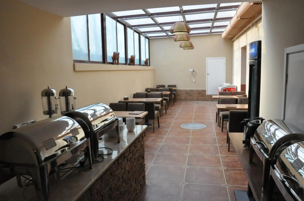 Хостел Chengdu Holly Hostel