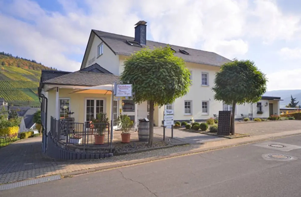 Wein & Gästehaus Rosenlay