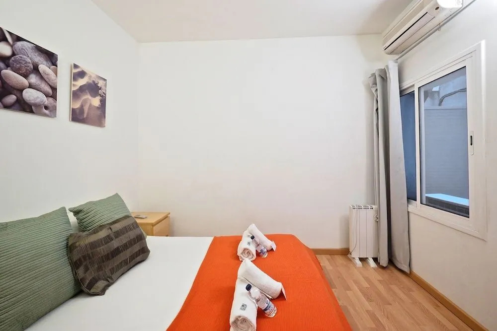 BarcelonaForRent Sant Pau Barcelona Suites