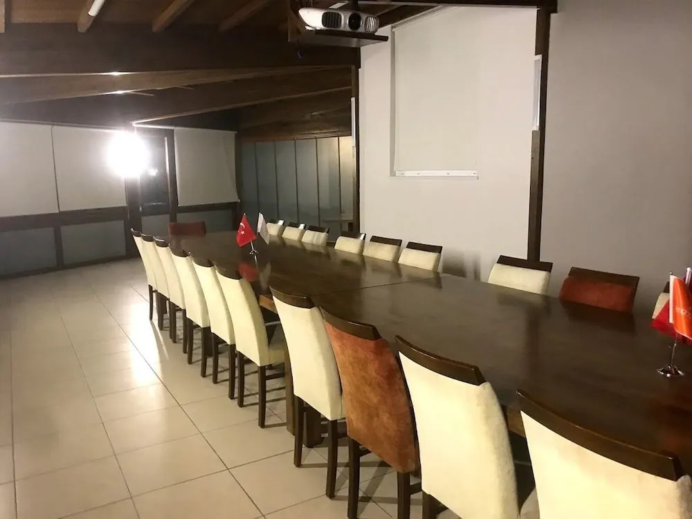 Hotel Kum