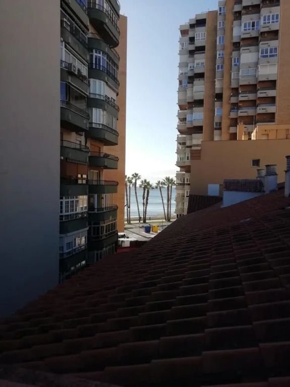 Del parque flats malagueta beach