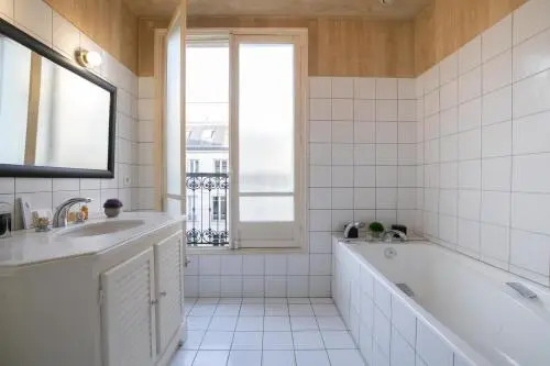 Sweet Inn Apartments Montaigne