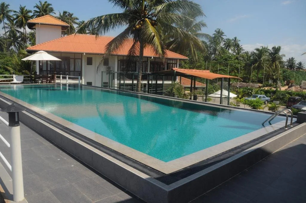 White Villa Resort Aungalla