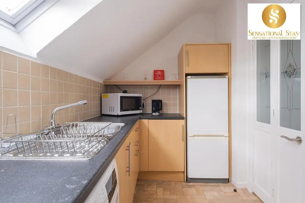 2 Bedroom Apt at Sensational Stay Serviced Accommodation Aberdeen - Clifton Road