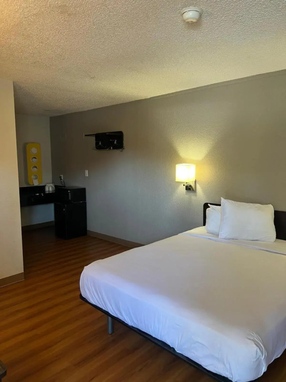 Motel 6-Pleasanton, CA