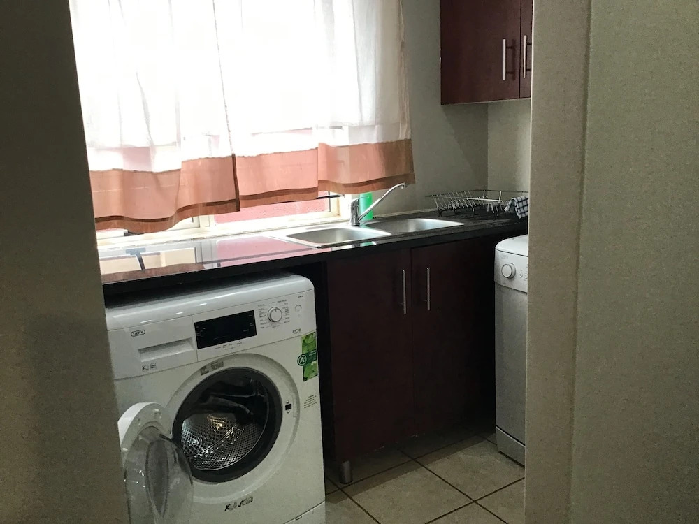 Furnished Apartment Long Or Short Bloemfontein