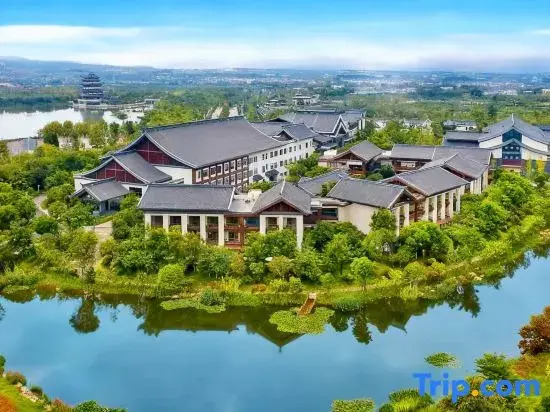 Qing Hua Hai Guan Fang Garden Hotel
