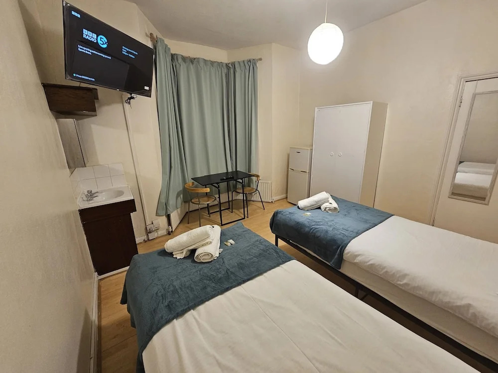 Bruce Rooms