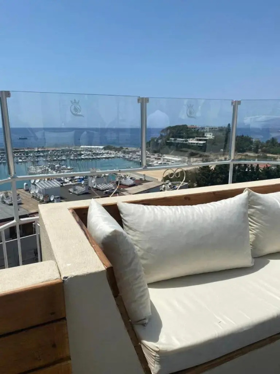 The View City Hotel