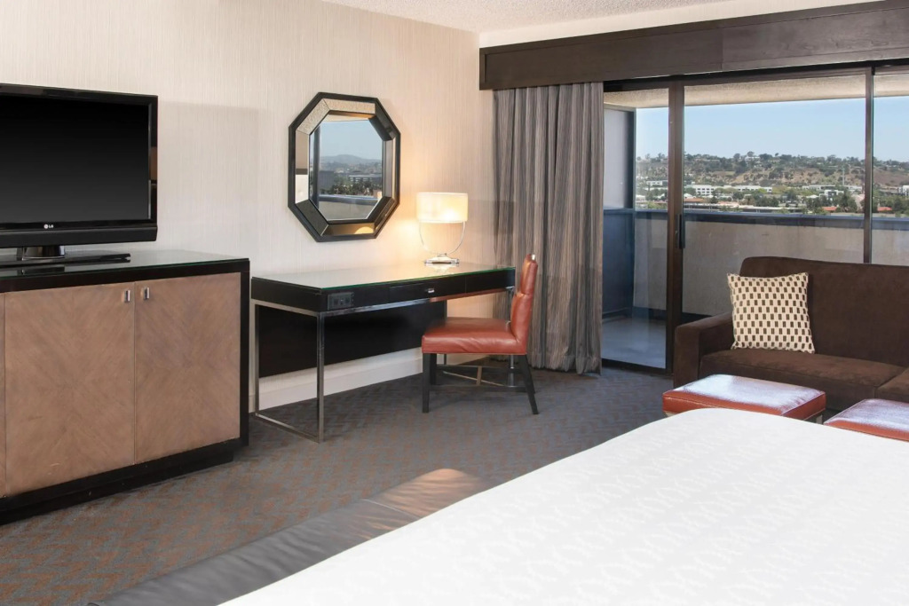 Sheraton Mission Valley San Diego Hotel