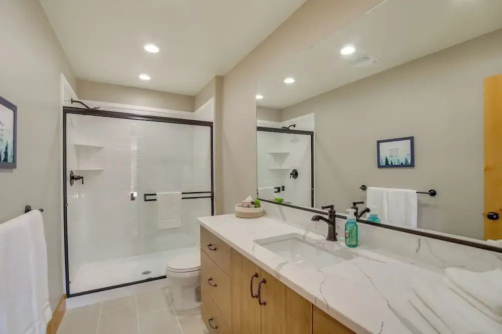 5 Mins to Brian Head Resort: Family Gem w/ Views