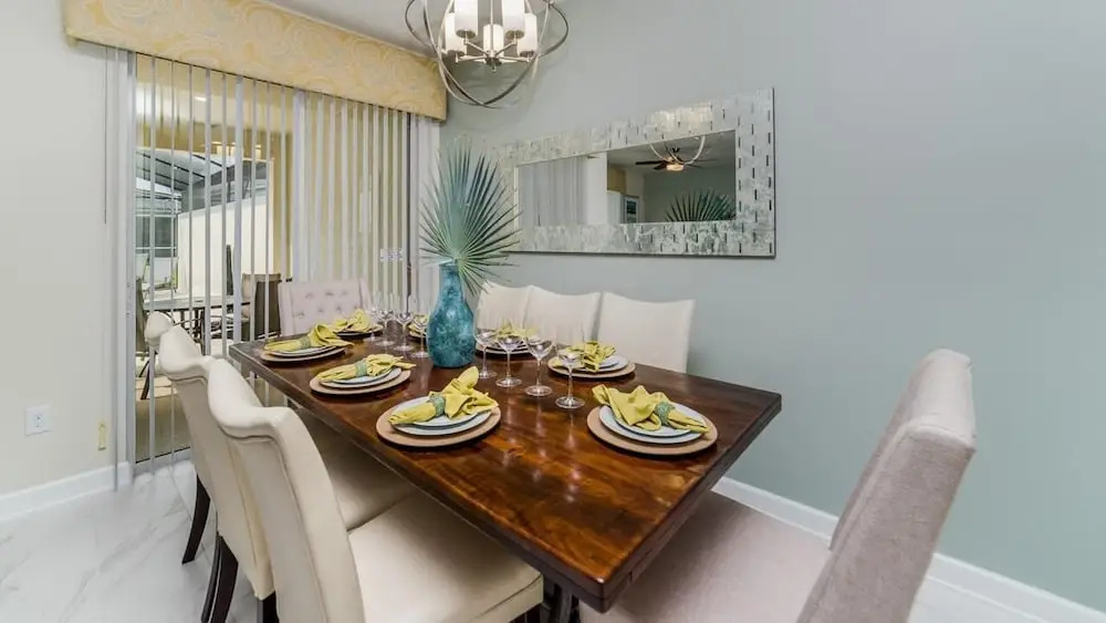 9041 Dogleg Drive