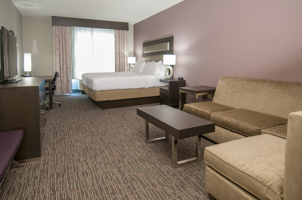 Holiday Inn - New Orleans Airport North by IHG