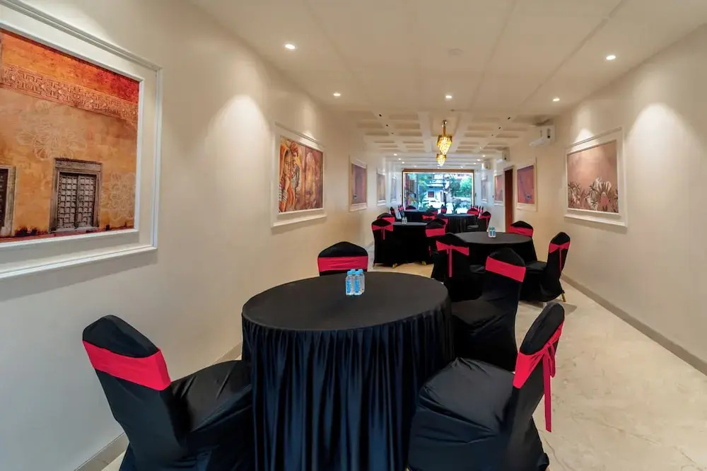 Aceotel Select Sarvagya, Vijay Nagar- A Luxury Boutique Hotel