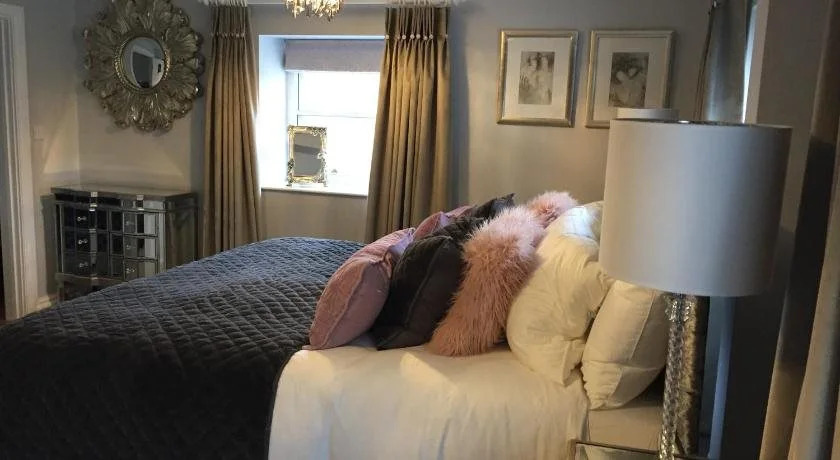 The Town House BnB