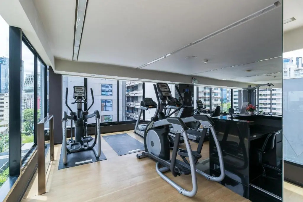 Stylish room ,2beds, Free Wi-Fi,Netflix, BTS Asok, Sukhumvit
