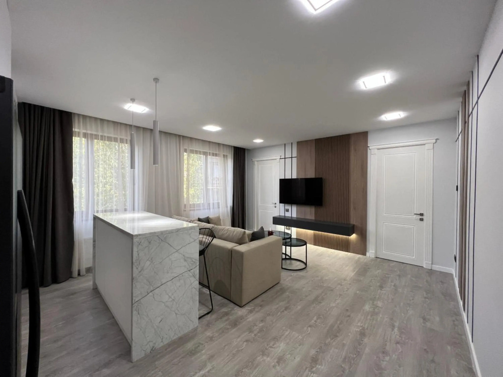 Derenik Demirchyan street, 2 bedrooms Modern, Beautiful apartment DE333