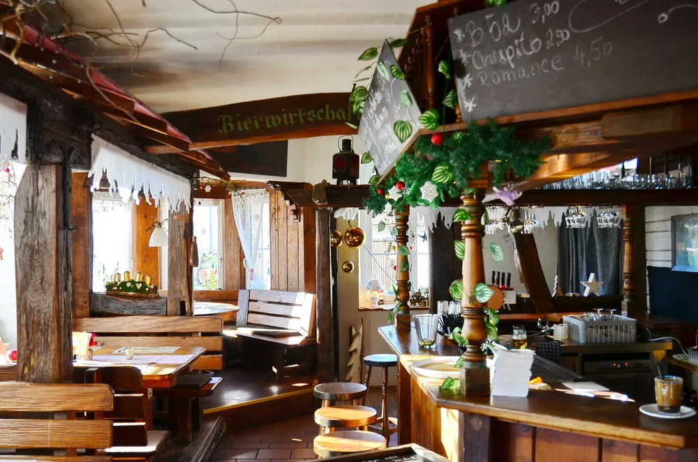 Hotel und Gasthaus "Löwen" - Wellcome Motorbiker, Berufsleute und Reisende im Schwarzwald