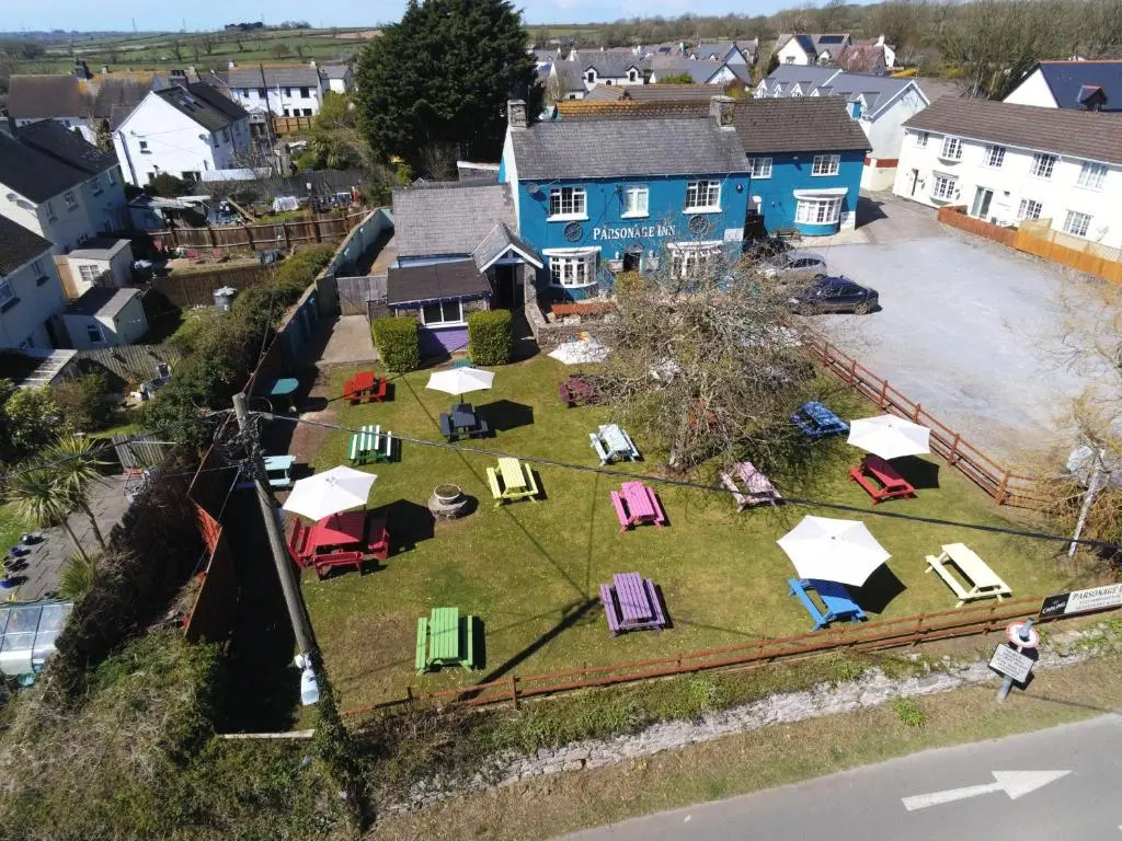 Parsonage Farm Inn