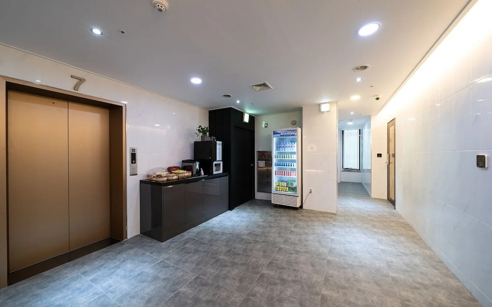 Dongtan Hotel Amor