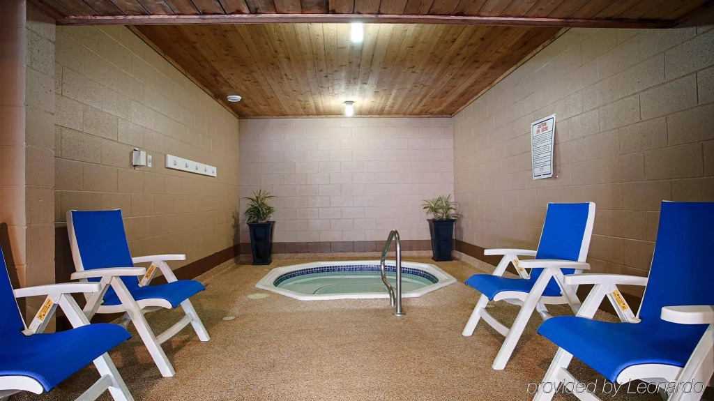 SureStay Plus Hotel by Best Western Salmon Arm