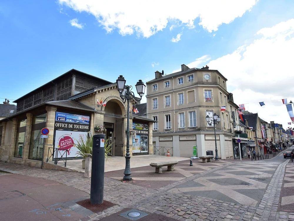 Modern Apartment in Bayeux Normandy in the Town Center
