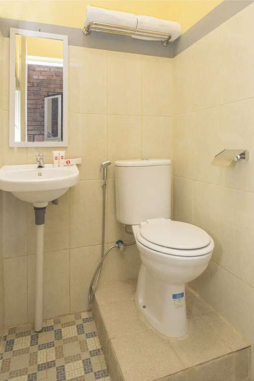 Annisa Syariah Guest House by Oyo Rooms