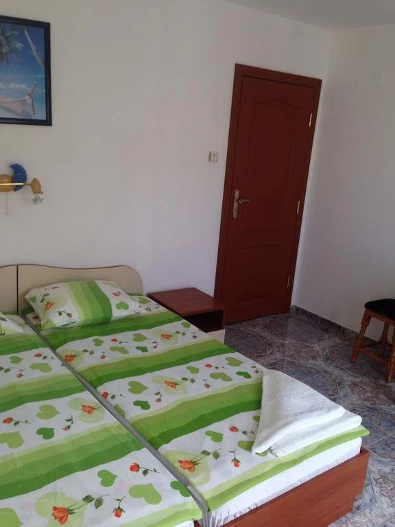 Kozarov Guest House
