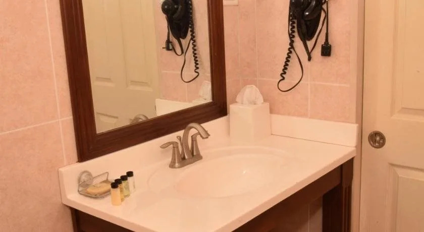 Brandsville Suites