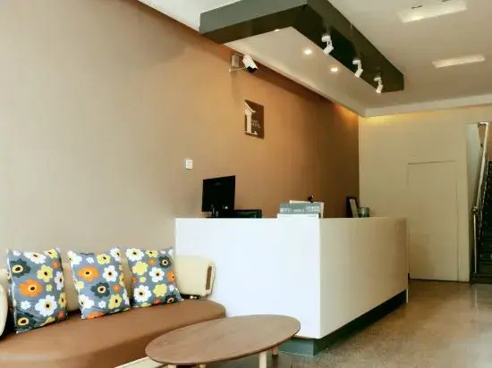 100 Inn Liangpin Hotel (Shijiazhuang Luquan Wildlife Zoo)