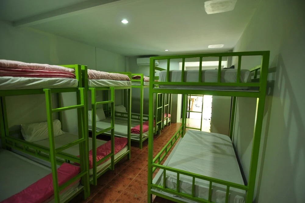 Phi Phi Backpacker - Hostel