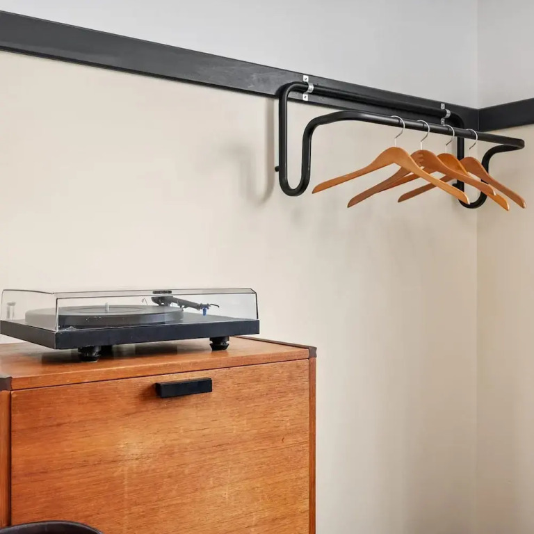 Kasa Accessible Studio in the Heart of Steel City The Maverick