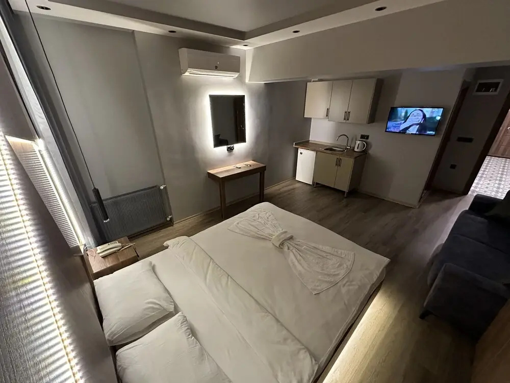 Rose Suites