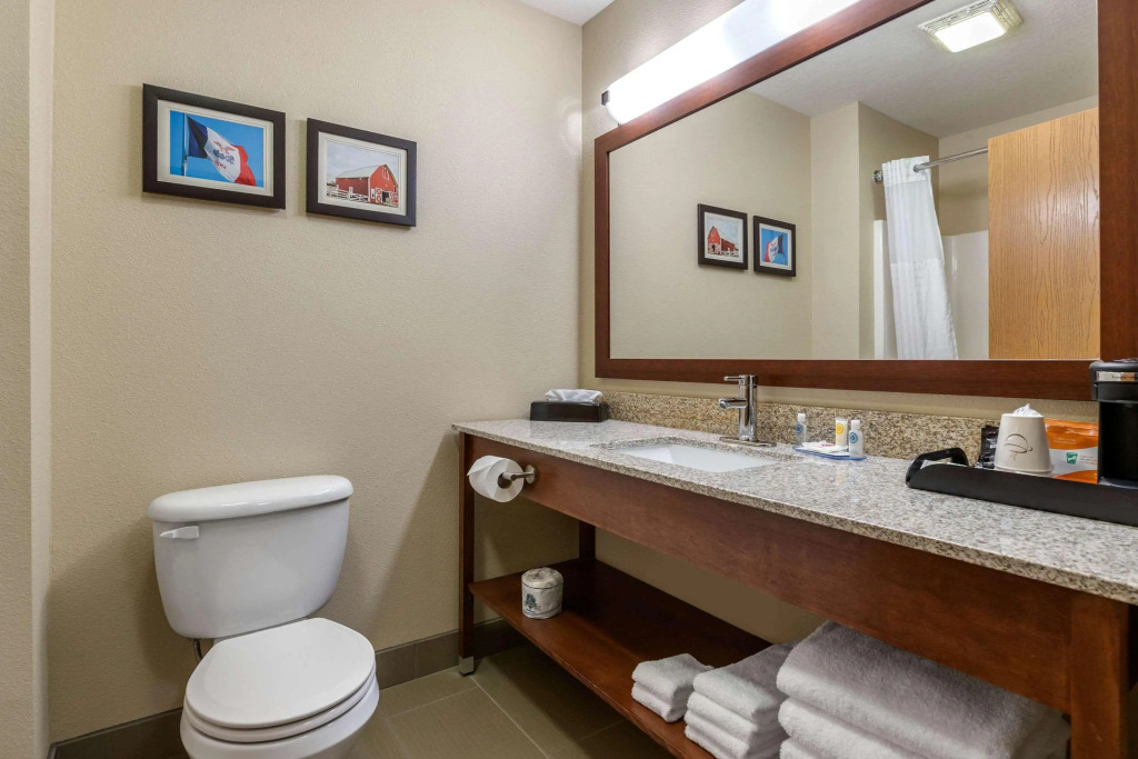 Comfort Inn Story City - I-35 near Ames
