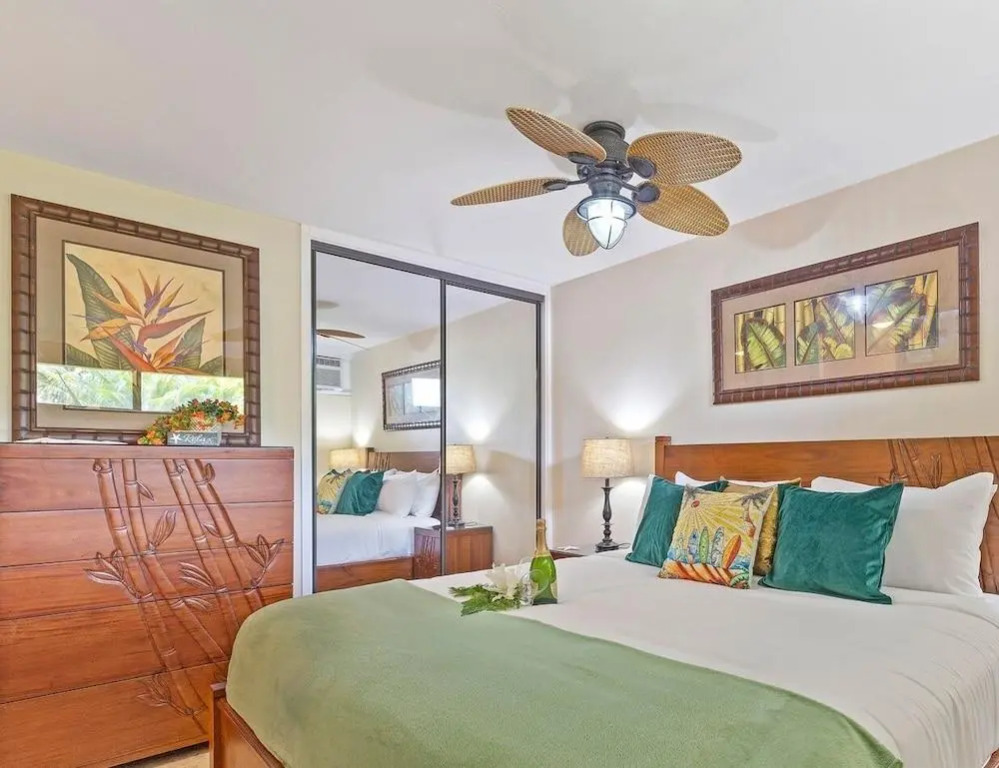 Kuleana 613 1 Bdrm 1 Bedroom Condo by RedAwning